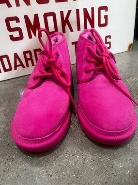 UGG Women's Hot Pink Neumel Suede Lace-Up Ankle Boots